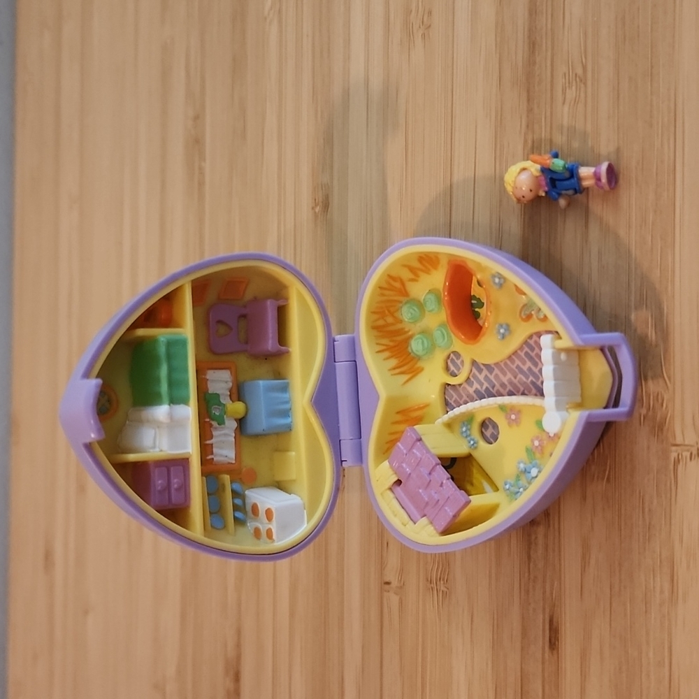 Polly Pocket Pet Parade Pretty Bunnies Vintage 1993 Bluebird Toys